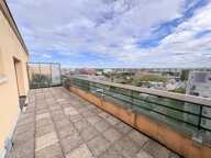Appartement - Le Mans - BOLLEE - STUDIO avec Terrasse - 29 m² — photo 2