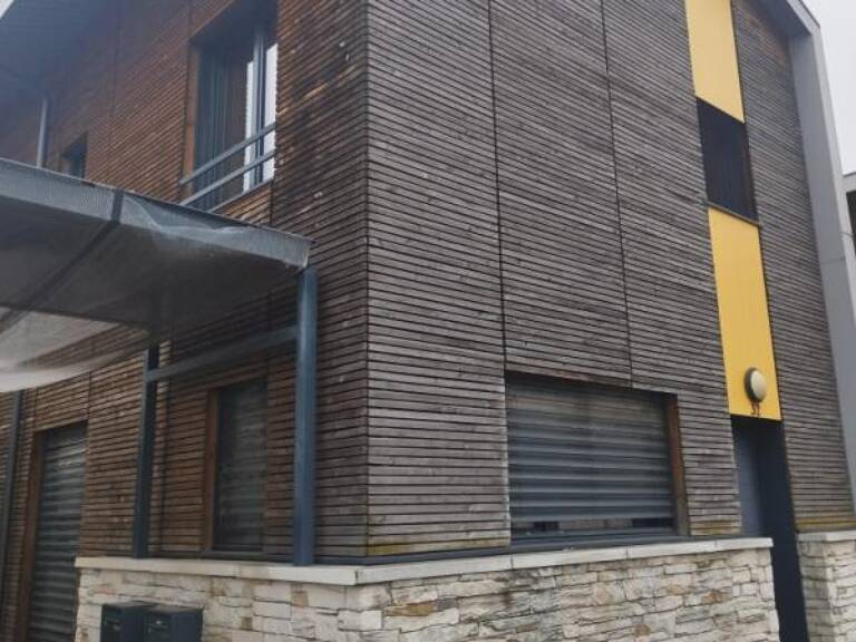 A VENDRE MAISON duplex ST PRIEST 69800 — photo 1