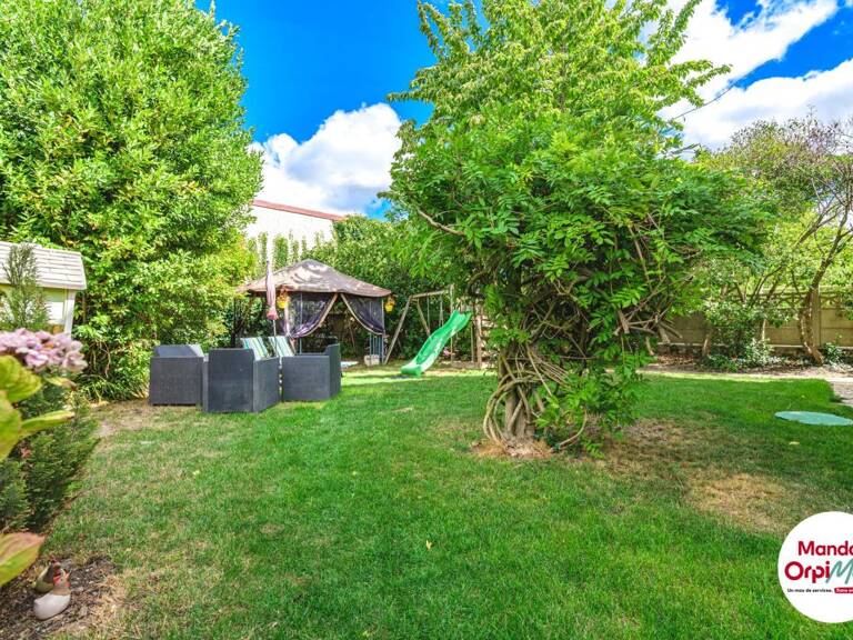 Maison À Vendre — photo 1