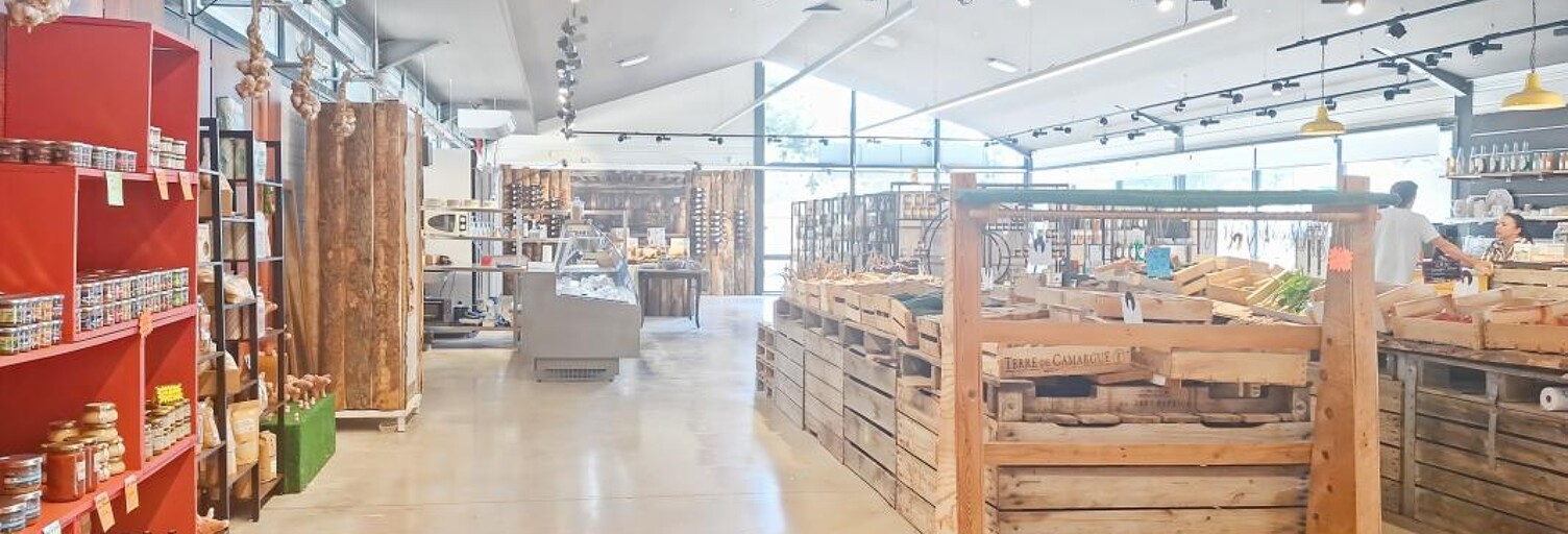 Commerce  290 m² à louer à Ginasservis (83560)