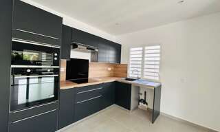 Maison 4 Pièces 102 m² à louer à Baie-Mahault (97122)