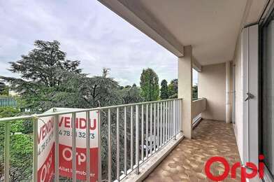 Appartement 4 pièces 212000 €