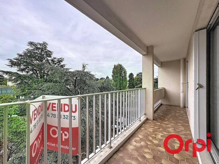 Appartement À Vendre T4 avec parking et garage en option — photo 1
