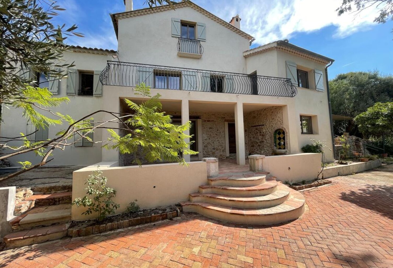 A VENDRE TOULON 83000 QUARTIER DU FARON BASTIDE  DE PRESTIGE 9 PIECES 6 CHAMBRES VUE MER PARC PAYSAGER PISCINE — photo 1