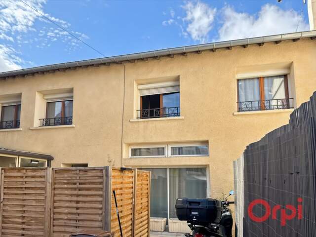 Maison À Vendre — photo du bien