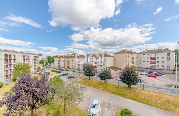 Appartement À Vendre — photo 2