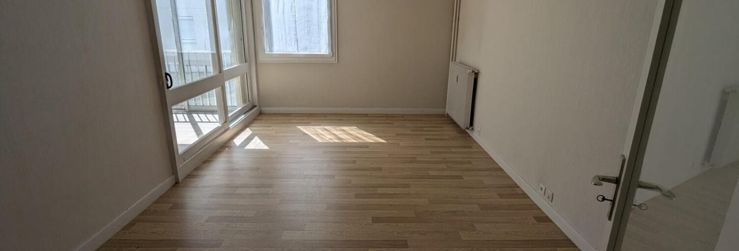 Appartement 5 Pièces 94 m² à louer à Poitiers (86000)