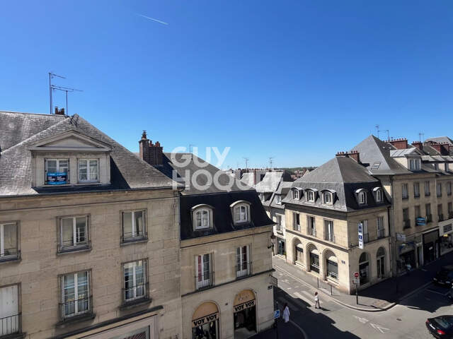 Appartement à vendre à Compiègne — photo du bien