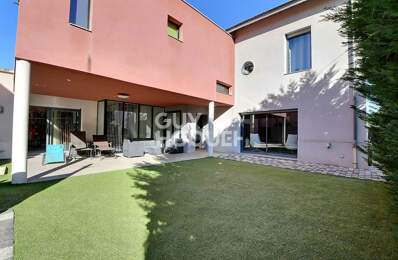 Montchat - Maison contemporaine T7 - 4 chambres avec piscine, garage et cave - 69003 — photo du bien