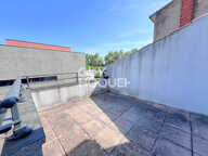 STUDIO EN CENTRE VILLE AVEC TERRASSE — photo 2