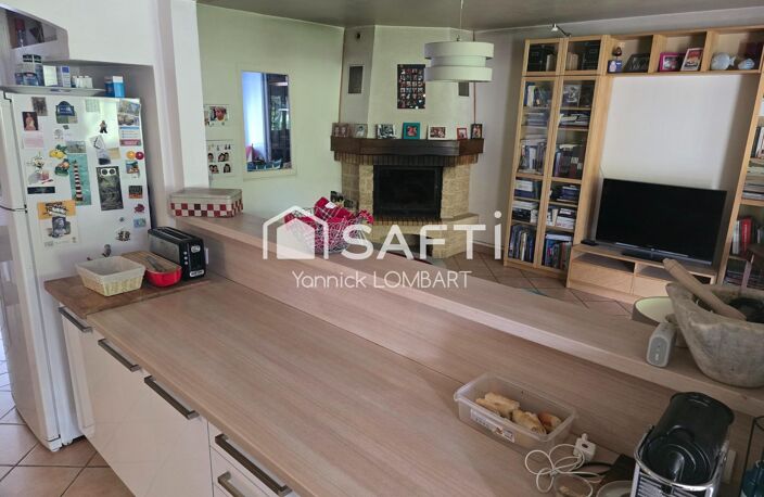 Maison 107 m² habitables avec dépendances — photo 5