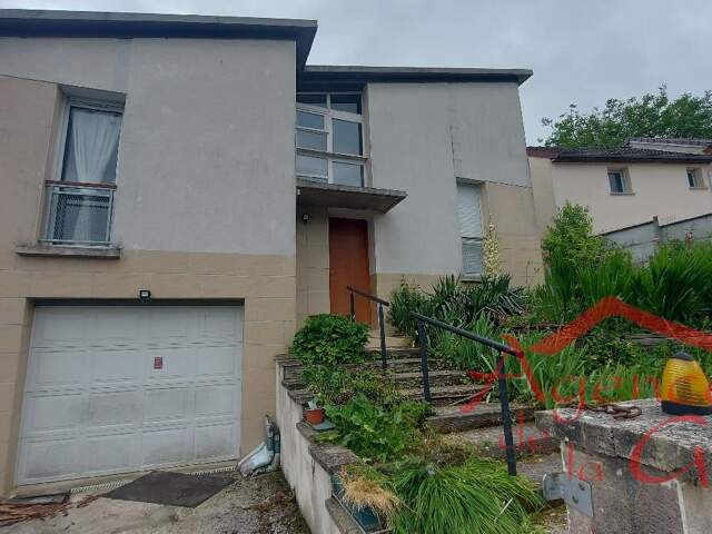 Maison 3 pièces 98 m² à Esternay — photo du bien