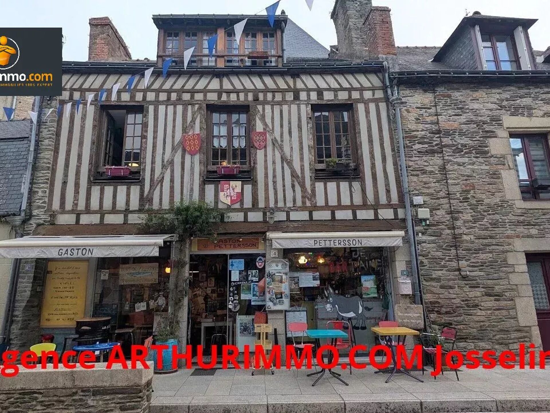 Immeuble 3 pièces 72 m² · à Josselin · 72 m² · 168 000 €
