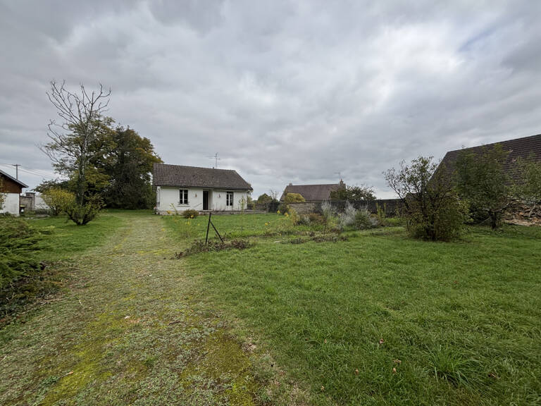 CHATILLON SUR SEINE  : Maison de 1930 de plain pied avec 270 — photo 1