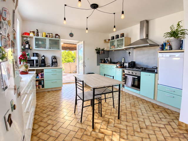 Maison 4 chambres proche commodités   Roumazières-Loubert — photo du bien