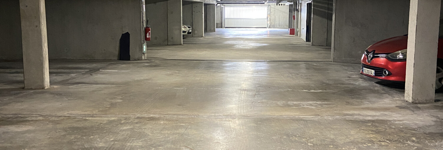 Garage  11 m² à louer à Bouguenais (44340)