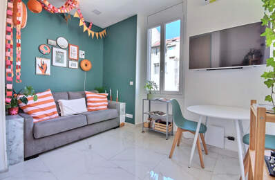 Castellane   Studio rénové vendu loué — photo du bien