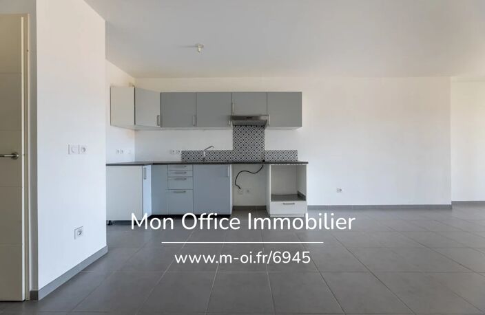 Référence : 6945-CLA - Appartement 3 pièces avec terrasses et parking dans le 8e arrondissement de Marseille — photo 4