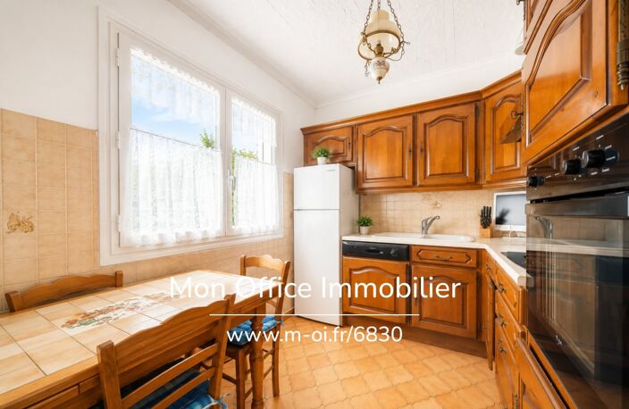 Référence : 7027-MAC - Maison 3 chambres avec jardin et garage — photo 3
