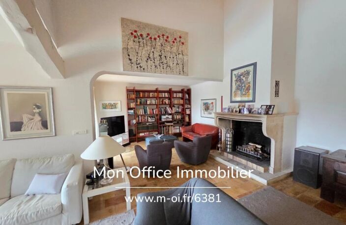 Référence : 6381-NGU. - Maison 12 pièces 376 m2 — photo 5
