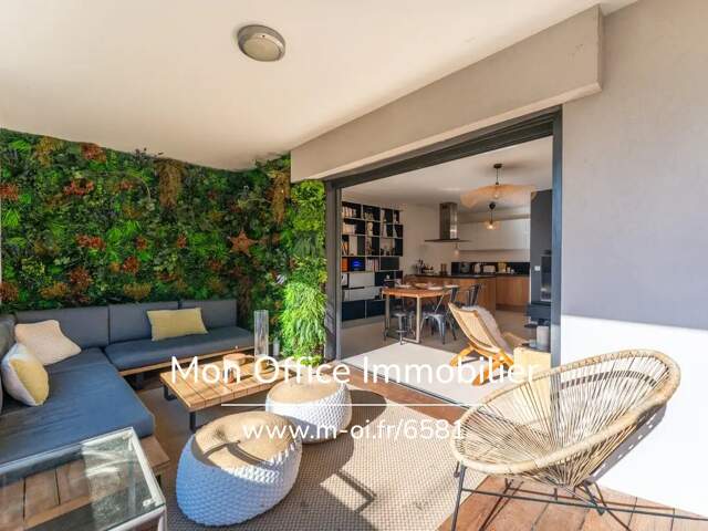 Référence : 6581-ABO. - Résidence La Méniane, Appartement 3 pièces avec double terrasse, place de parking , au calme — photo du bien