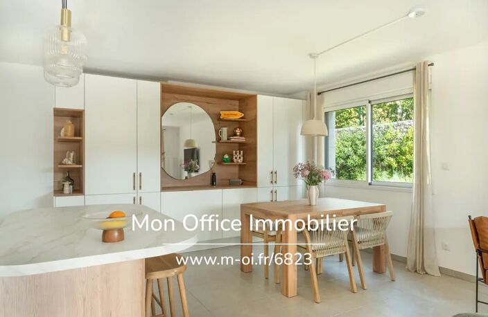 Référence : 6823-JDO. - Appartement 2 chambres, 130 m² d'extérieur et grand parking en sous-sol — photo 4