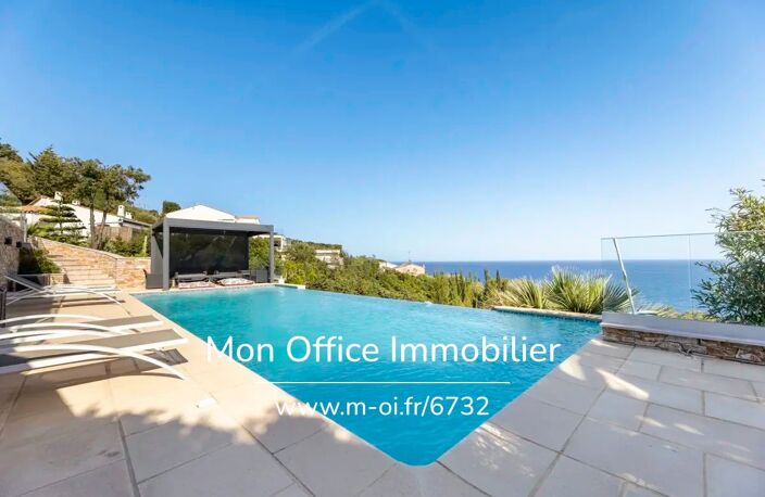 Référence : 6732-JDO. - Villa d’exception avec vue mer panoramique aux Issambres — photo 2