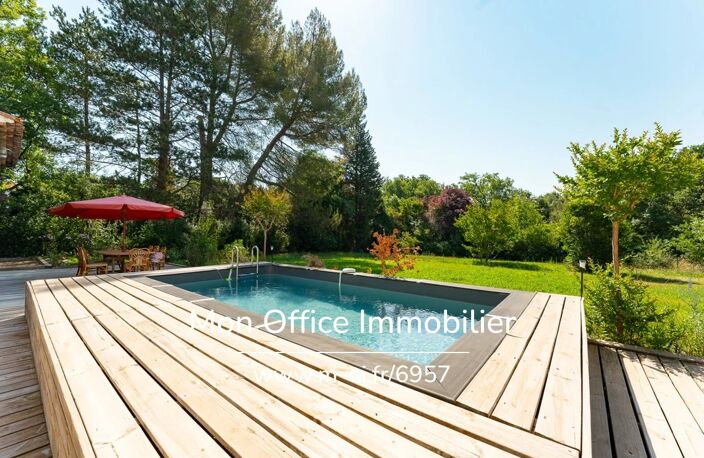 Référence : 6957-PEL - Puyricard – Villa de caractère au cœur d’un parc arboré de 5 829 m² avec piscine — photo 4