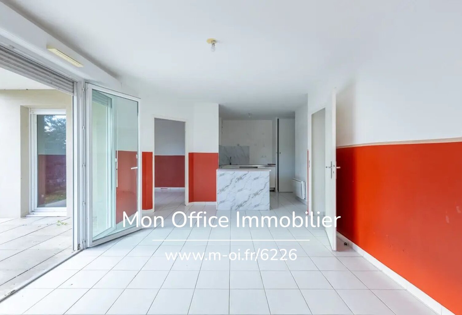 Référence : 6226-NFI - Exclusivité Appartement 3 pièces d'une surface de 65 m2 avec une terrasse jardin et box — photo 1