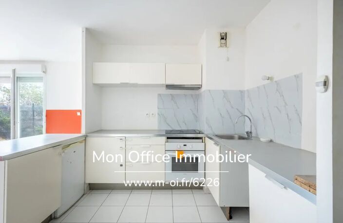 Référence : 6226-NFI - Exclusivité Appartement 3 pièces d'une surface de 65 m2 avec une terrasse jardin et box — photo 2