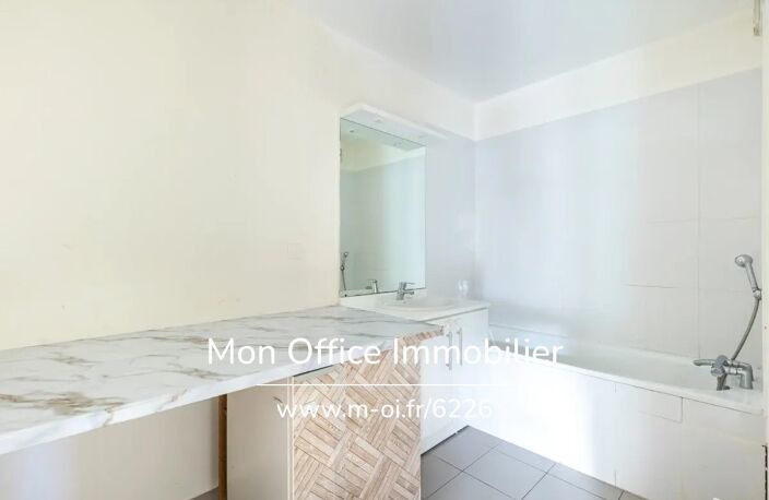 Référence : 6226-NFI - Exclusivité Appartement 3 pièces d'une surface de 65 m2 avec une terrasse jardin et box — photo 5