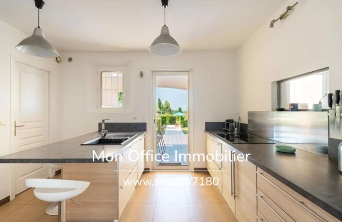 Référence : 7180-EHA - Maison Eguilles 170 m2, calme absolu, vue dégagée — photo 5