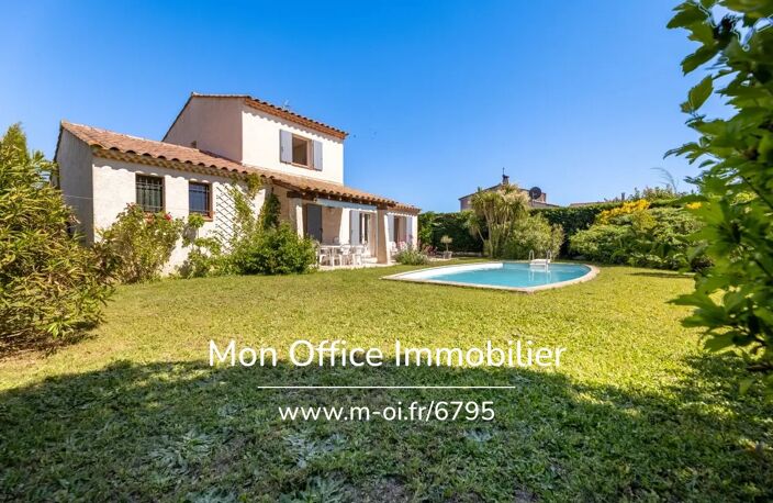 Référence : 6795-PAN. - Maison 5 pièces de 115 m² avec piscine et garage — photo 2