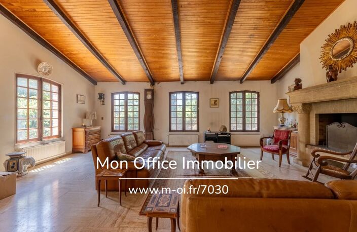 Référence : 7030-ABO - Vaste domaine 40 hectares + 2 Maisons de 500 m2 et 85 m2 + divers bâtis — photo 2