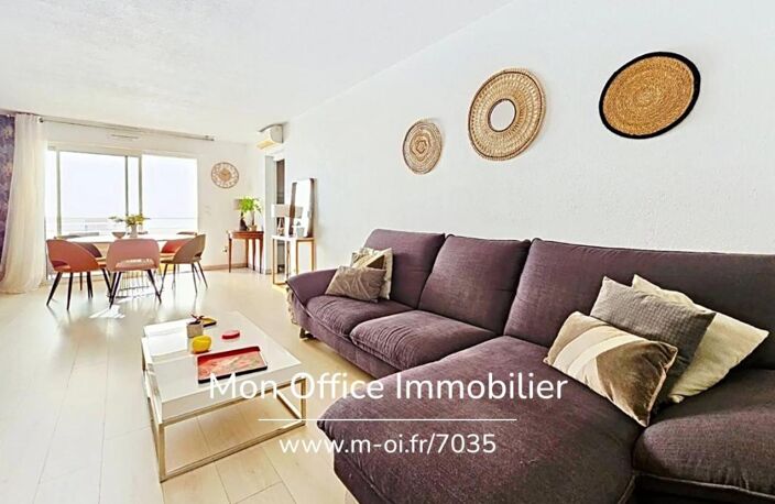 Référence : 7035-LES. - APPARTEMENT T4 RÉNOVÉ PROCHE CENTRE À CAVALAIRE SUR MER — photo 4