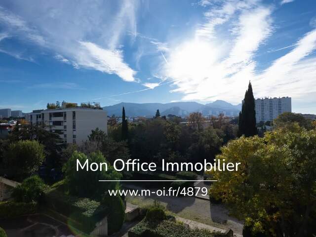 Référence : 6196-MCO. - Exclusivité Appartement 4 pièces rénové de 96 m² avec terrasse, vue parc et mer — photo du bien