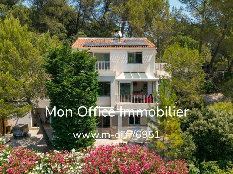 Référence : 6951-NGU - Maison 7 pièces - 210m2 - Piscine et vue dégagée sur les pins - Commerces à pied — photo 1