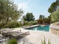 Référence : 6742-NGU. - Villa 8 pièces 340m2 - vue exceptionnelle - Piscine - 6 chambres en suites — photo 2