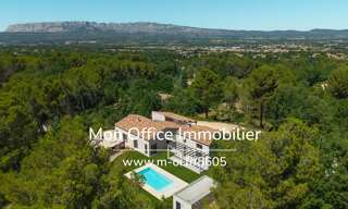 Maison 5 Pièces 220 m² à vendre à Trets (13530)