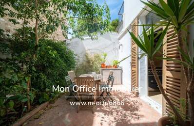 Référence : 6866-CLA. - Belle maison rénovée de type 5 avec terrasse à 10 minutes à pied de la mer — photo du bien