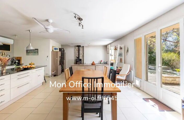 Référence : 6545-MAC - Maison 4 pièces avec jardin, piscine et garage — photo 3