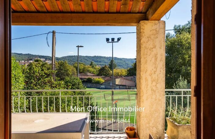 Référence : 6944-DVI. - Rare à la vente ! Plain-pied 5 pièces, 100 m² avec vue dominante sur 598 m² piscinables, au pied de la Torse — photo 3