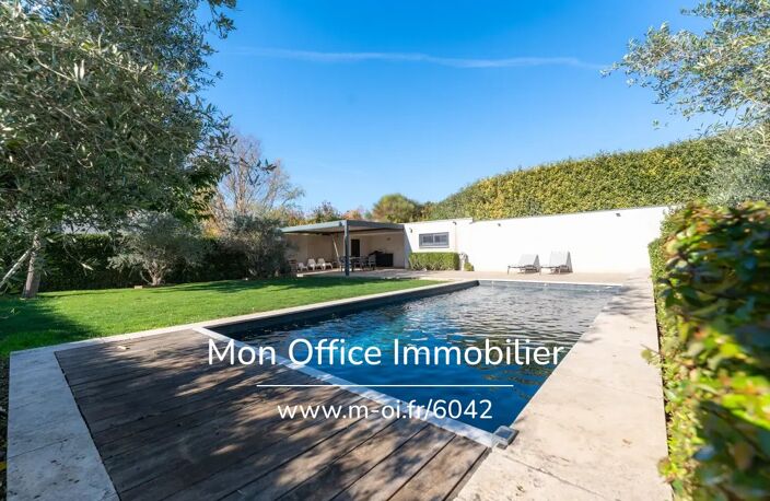 Référence : 6042-DVI - Villa contemporaine de plain-pied à Éguilles 6 pièces - piscine - pool house - garage — photo 2