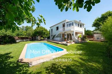 Maison 4 pièces 750000 €