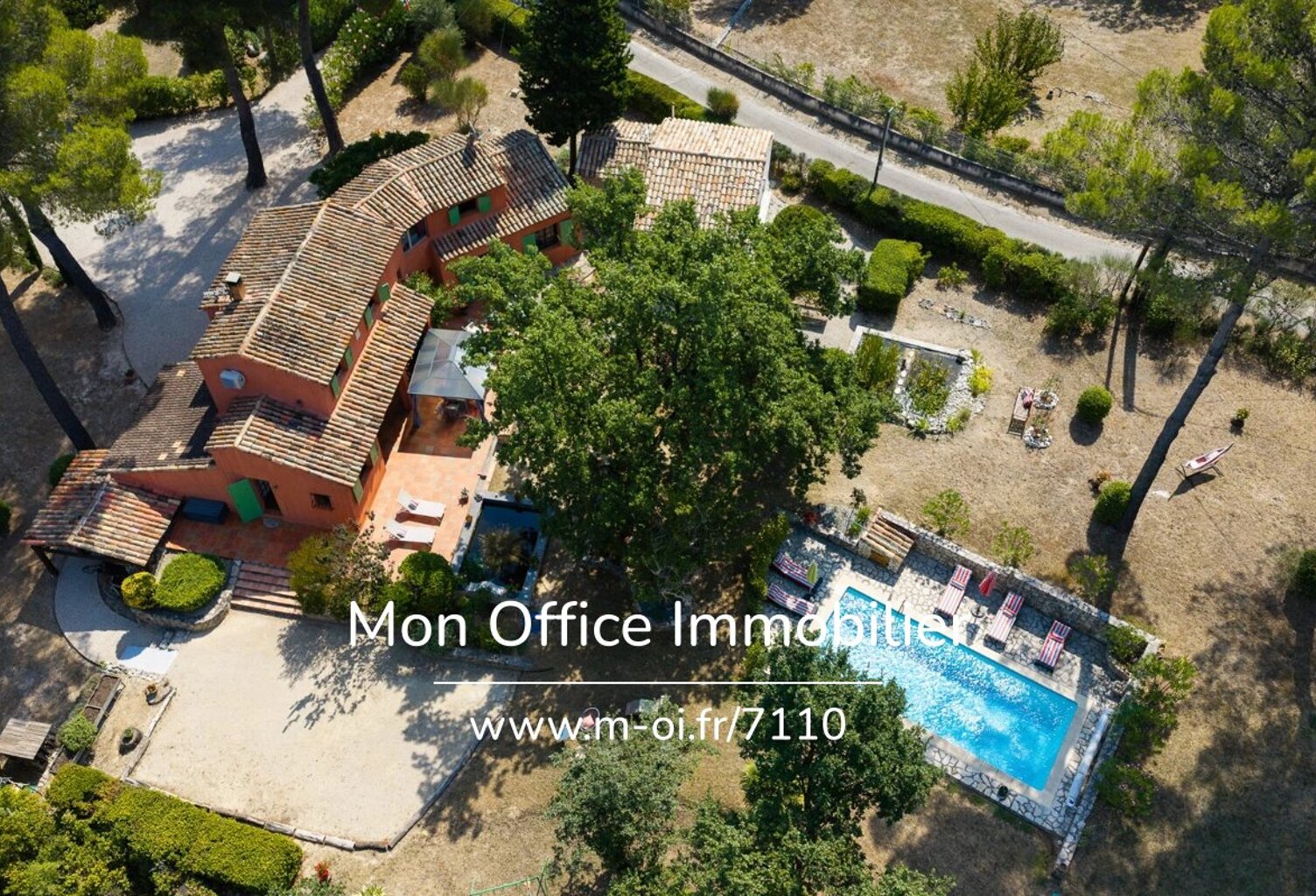 Référence : 7110-PEL - Propriété avec deux logements indépendants, piscine et parc arboré de plus de 5 000 m² — photo 1