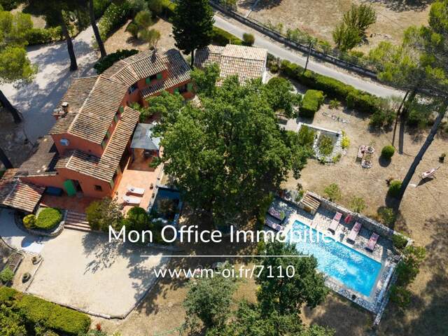 Référence : 7110-PEL - Propriété avec deux logements indépendants, piscine et parc arboré de plus de 5 000 m² — photo du bien
