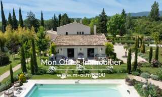Maison 7 Pièces 240 m² à vendre à Ansouis (84240)