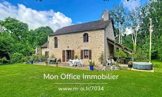 Maison 7 Pièces 210 m² à vendre à Cuissai (61250)