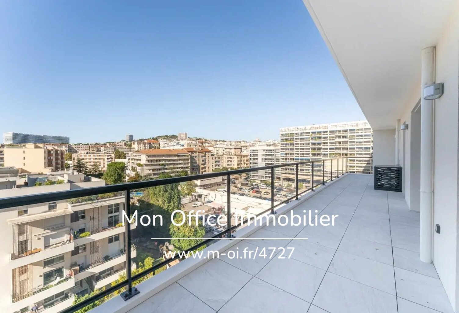 Référence : B487432-AMA - Appartement T4 - Terrasse - Vue dégagée - Carré d'or — photo 1