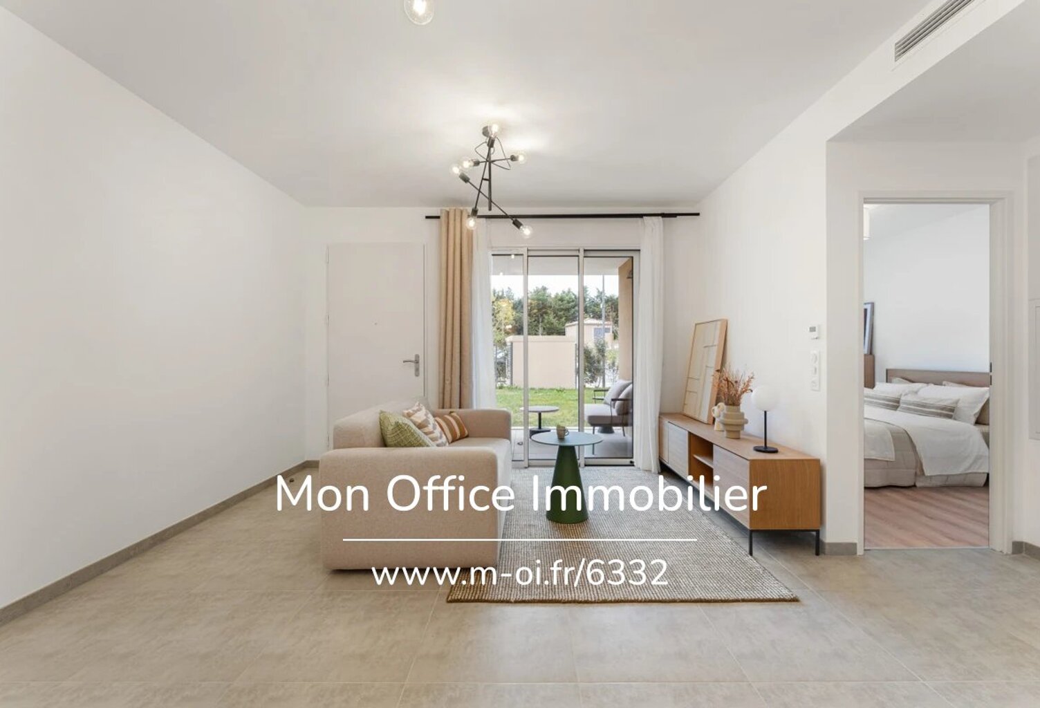 Référence : 6412-JHO. - Appartement Rez de Jardin- 2 pièces - 41m2 — photo 1